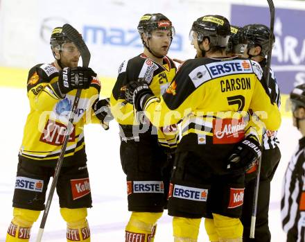 EBEL. Eishockey Bundesliga. KAC gegen UPC Vienna Capitals.  Torjubel Jonathan Ferland, Brett Carson, Peter MacArthur (Caps). Klagenfurt, am 30.12.2014.
Foto: Kuess 

---
pressefotos, pressefotografie, kuess, qs, qspictures, sport, bild, bilder, bilddatenbank