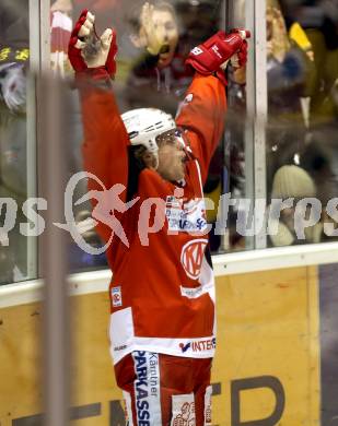 EBEL. Eishockey Bundesliga. KAC gegen UPC Vienna Capitals. Torjubel Lukas Pither,  (KAC). Klagenfurt, am 30.12.2014.
Foto: Kuess 

---
pressefotos, pressefotografie, kuess, qs, qspictures, sport, bild, bilder, bilddatenbank