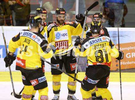 EBEL. Eishockey Bundesliga. KAC gegen UPC Vienna Capitals.  Torjubel Michael Schiechl, Matt Watkins, Florian Iberer, Philippe lakos, Kristopher Foucalt (Caps). Klagenfurt, am 30.12.2014.
Foto: Kuess 

---
pressefotos, pressefotografie, kuess, qs, qspictures, sport, bild, bilder, bilddatenbank