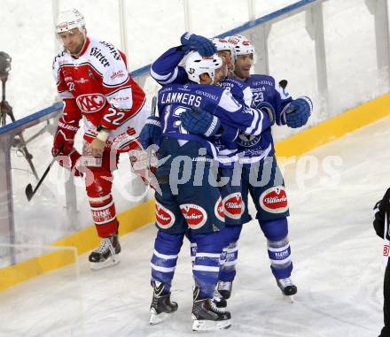 EBEL. Eishockey Bundesliga. Freiluftderby KAC gegen VSV.  Torjubel Darren Haydar, Jason Krog, John Lammers (VSV). Klagenfurt, Woerthersee Stadion, am 3.1.2015.
Foto: Kuess
---
pressefotos, pressefotografie, kuess, qs, qspictures, sport, bild, bilder, bilddatenbank