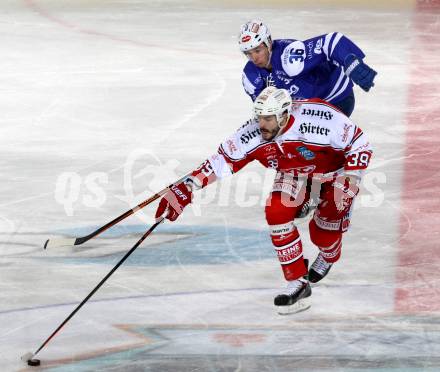 EBEL. Eishockey Bundesliga. Freiluftderby KAC gegen VSV. Jean Francois Jacques,  (KAC), Marco Pewal (VSV). Klagenfurt, Woerthersee Stadion, am 3.1.2015.
Foto: Kuess
---
pressefotos, pressefotografie, kuess, qs, qspictures, sport, bild, bilder, bilddatenbank