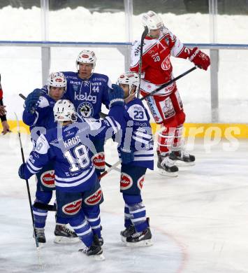 EBEL. Eishockey Bundesliga. Freiluftderby KAC gegen VSV. Torjubel Marco Pewal, Geoff Waugh, Darren Haydar, Jason Krog (VSV). Klagenfurt, Woerthersee Stadion, am 3.1.2015.
Foto: Kuess
---
pressefotos, pressefotografie, kuess, qs, qspictures, sport, bild, bilder, bilddatenbank