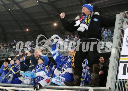 EBEL. Eishockey Bundesliga. Freiluftderby KAC gegen VSV. Fans. Klagenfurt, Woerthersee Stadion, am 3.1.2015.
Foto: Kuess
---
pressefotos, pressefotografie, kuess, qs, qspictures, sport, bild, bilder, bilddatenbank