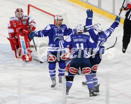 EBEL. Eishockey Bundesliga. Freiluftderby KAC gegen VSV. Torjubel Rene Swette, Brock McBride, Mark Santorelli, Eric Hunter (VSV). Klagenfurt, Woerthersee Stadion, am 3.1.2015.
Foto: Kuess
---
pressefotos, pressefotografie, kuess, qs, qspictures, sport, bild, bilder, bilddatenbank