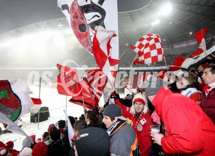 EBEL. Eishockey Bundesliga. Freiluftderby KAC gegen VSV. Fans (KAC). Klagenfurt, Woerthersee Stadion, am 3.1.2015.
Foto: Kuess
---
pressefotos, pressefotografie, kuess, qs, qspictures, sport, bild, bilder, bilddatenbank