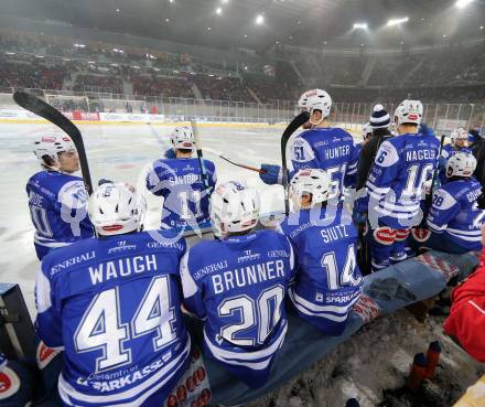 EBEL. Eishockey Bundesliga. Freiluftderby KAC gegen VSV. Klagenfurt, Woerthersee Stadion, am 3.1.2015.
Foto: Kuess
---
pressefotos, pressefotografie, kuess, qs, qspictures, sport, bild, bilder, bilddatenbank