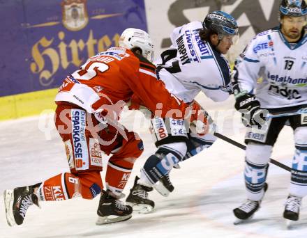 EBEL. Eishockey Bundesliga. KAC gegen EHC LIWEST Linz. Patrick Harand,  (KAC), Curtis Murphy (Linz). Klagenfurt, am 6.1.2015.
Foto: Kuess 

---
pressefotos, pressefotografie, kuess, qs, qspictures, sport, bild, bilder, bilddatenbank