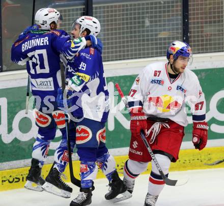 EBEL. Eishockey Bundesliga. EC VSV gegen EC Red Bull Salzburg. Torjubel Nico Brunner, Patrick Platzer (VSV). Villach, am 9.1.2015.
Foto: Kuess 


---
pressefotos, pressefotografie, kuess, qs, qspictures, sport, bild, bilder, bilddatenbank