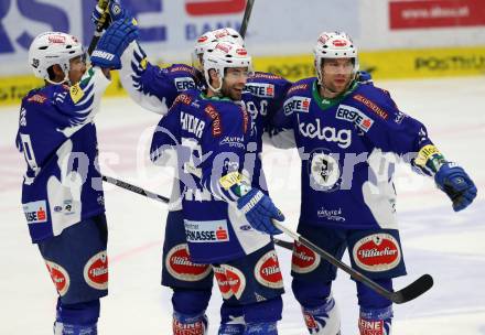 EBEL. Eishockey Bundesliga. EC VSV gegen EC Red Bull Salzburg. Torjubel Jason Krog, Darren Haydar, John Lammers (VSV). Villach, am 9.1.2015.
Foto: Kuess 


---
pressefotos, pressefotografie, kuess, qs, qspictures, sport, bild, bilder, bilddatenbank