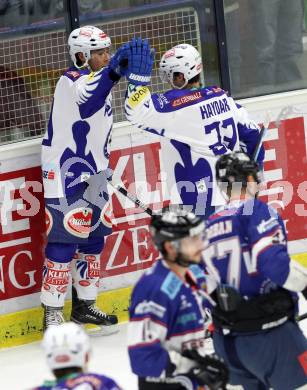 EBEL. Eishockey Bundesliga. EC VSV gegen SAPA Fehervar AV19. Torjubel Jason Krog, Darren Haydar (VSV). Villach, am 11.1.2015.
Foto: Kuess 


---
pressefotos, pressefotografie, kuess, qs, qspictures, sport, bild, bilder, bilddatenbank