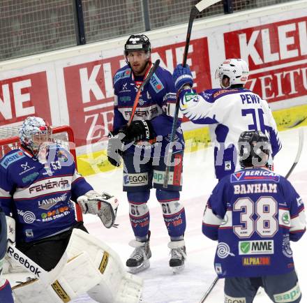 EBEL. Eishockey Bundesliga. EC VSV gegen SAPA Fehervar AV19. Torjubel  Marco Pewal,  (VSV). Villach, am 11.1.2015.
Foto: Kuess 


---
pressefotos, pressefotografie, kuess, qs, qspictures, sport, bild, bilder, bilddatenbank