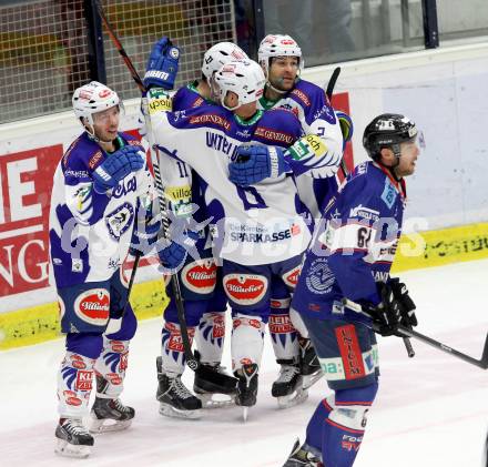 EBEL. Eishockey Bundesliga. EC VSV gegen SAPA Fehervar AV19. torjubel  (VSV). Villach, am 11.1.2015.
Foto: Kuess 


---
pressefotos, pressefotografie, kuess, qs, qspictures, sport, bild, bilder, bilddatenbank