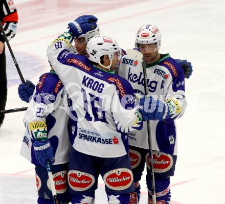 EBEL. Eishockey Bundesliga. EC VSV gegen SAPA Fehervar AV19. torjubel Darren Haydar, John Lammers, Jason Krog (VSV). Villach, am 11.1.2015.
Foto: Kuess 


---
pressefotos, pressefotografie, kuess, qs, qspictures, sport, bild, bilder, bilddatenbank