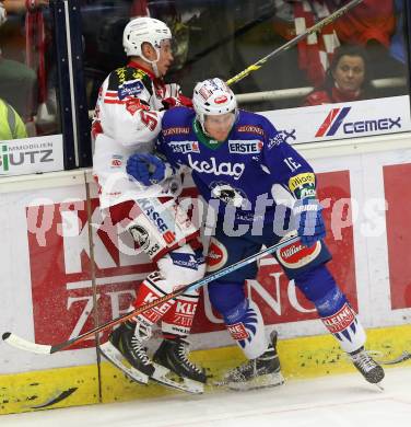 EBEL. Eishockey Bundesliga. EC VSV gegen KAC. Daniel Nageler, (VSV), Oliver Setzinger  (KAC). Villach, am 18.1.2015.
Foto: Kuess 


---
pressefotos, pressefotografie, kuess, qs, qspictures, sport, bild, bilder, bilddatenbank