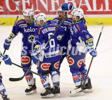 EBEL. Eishockey Bundesliga. EC VSV gegen KAC. Torjubel John Lammers Jason Krog, Gerhard Unterluggauer, Cole Jarrett (VSV). Villach, am 18.1.2015.
Foto: Kuess 


---
pressefotos, pressefotografie, kuess, qs, qspictures, sport, bild, bilder, bilddatenbank