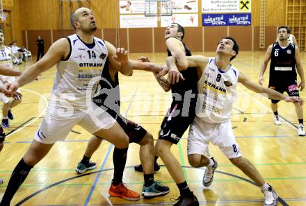 Basketball 2.Bundesliga 2014/15 Grunddurchgang 15.Runde. Radenthein Garnets gegen Mattersburg Rocks. Vjeran Soldo, Peter Gleissner,  (Radenthein), Tobias Winkler (Mattersburg). Radenthein, 18.1.2015.
Foto: Kuess
---
pressefotos, pressefotografie, kuess, qs, qspictures, sport, bild, bilder, bilddatenbank