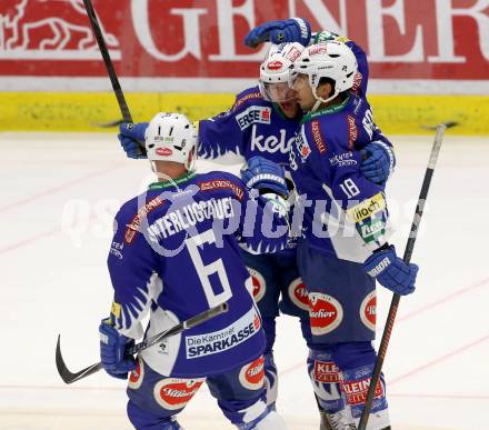 EBEL. Eishockey Bundesliga. EC VSV gegen KAC. Torjubel John Lammers Jason Krog, Gerhard Unterluggauer, (VSV). Villach, am 18.1.2015.
Foto: Kuess 


---
pressefotos, pressefotografie, kuess, qs, qspictures, sport, bild, bilder, bilddatenbank