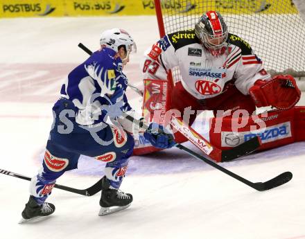 EBEL. Eishockey Bundesliga. EC VSV gegen KAC. Patrick Platzer,  (VSV), Pekka Tuokkola (KAC). Villach, am 18.1.2015.
Foto: Kuess 


---
pressefotos, pressefotografie, kuess, qs, qspictures, sport, bild, bilder, bilddatenbank