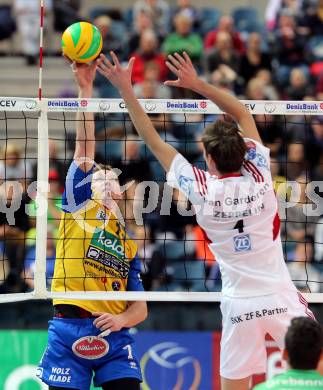 Volleyball. Champions League. SK Posojilnica Aich/Dob gegen VfB Friedrichshafen. Stanislaw Wawrzynczyk (Aich/Dob). Klagenfurt, 21.1.2015.
Foto: Kuess
---
pressefotos, pressefotografie, kuess, qs, qspictures, sport, bild, bilder, bilddatenbank