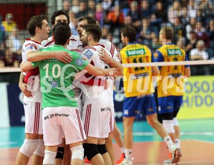 Volleyball. Champions League. SK Posojilnica Aich/Dob gegen VfB Friedrichshafen. Jubel  (Friedrichshafen). Klagenfurt, 21.1.2015.
Foto: Kuess
---
pressefotos, pressefotografie, kuess, qs, qspictures, sport, bild, bilder, bilddatenbank