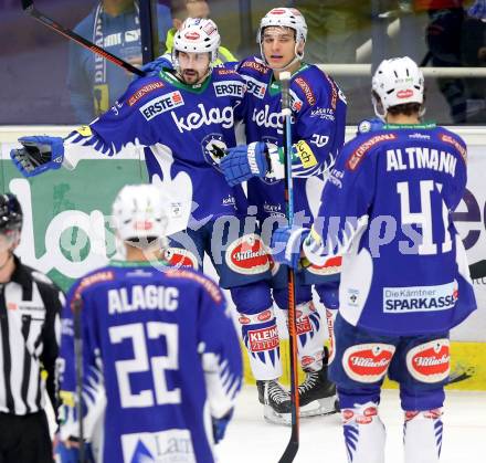 EBEL. Eishockey Bundesliga. EC VSV gegen EHC Liwest Black Wings Linz.  Torjubel Klemen Pretnar, Marius Goehringer (VSV). Villach, am 22.1.2015.
Foto: Kuess 


---
pressefotos, pressefotografie, kuess, qs, qspictures, sport, bild, bilder, bilddatenbank