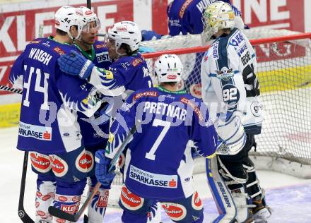 EBEL. Eishockey Bundesliga. EC VSV gegen EHC Liwest Black Wings Linz.  Torjubel Brock McBride, Geoff Waugh, Mark Santorelli, Klemen Pretnar (VSV). Villach, am 22.1.2015.
Foto: Kuess 


---
pressefotos, pressefotografie, kuess, qs, qspictures, sport, bild, bilder, bilddatenbank