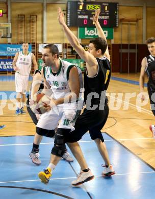 Basketball 2.Bundesliga 2014/15 Grunddurchgang 16.Runde. KOS Celovec gegen Woerthersee Piraten. Jasmin Hercegovac,  (KOS Celovec), Martin Breithuber (Woerthersee Piraten). Klagenfurt, 24.1.2015.
Foto: Kuess
---
pressefotos, pressefotografie, kuess, qs, qspictures, sport, bild, bilder, bilddatenbank