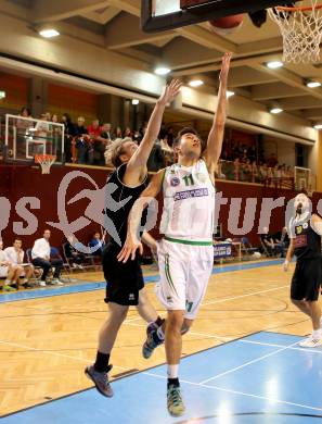 Basketball 2.Bundesliga 2014/15 Grunddurchgang 16.Runde. KOS Celovec gegen Woerthersee Piraten. Toman Feinig,  (KOS Celovec), Timi Huber (Woerthersee Piraten). Klagenfurt, 24.1.2015.
Foto: Kuess
---
pressefotos, pressefotografie, kuess, qs, qspictures, sport, bild, bilder, bilddatenbank