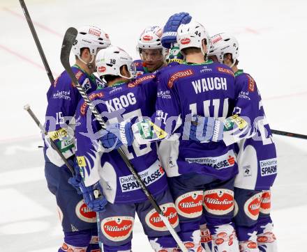 EBEL. Eishockey Bundesliga. EC VSV gegen Dornbirner Eishockey Club.  Torjubel (VSV). Villach, am 25.1.2015.
Foto: Kuess 


---
pressefotos, pressefotografie, kuess, qs, qspictures, sport, bild, bilder, bilddatenbank