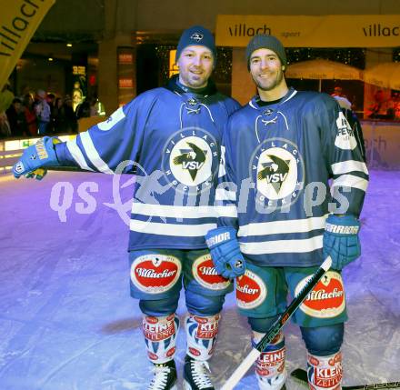 EBEL. Eishockey Bundesliga. Showtraining VSV. Gerhard Unterluggauer, Darren Haydar. Villach, am 6.2.2015.
Foto: Kuess
---
pressefotos, pressefotografie, kuess, qs, qspictures, sport, bild, bilder, bilddatenbank