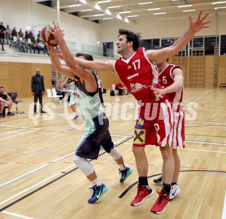 Basketball 2.Bundesliga 2014/15 Grunddurchgang 18.Runde. Villach Raiders gegen St. Poelten Dragons. Andreas Napokoj, (Villach), Denis Soldo (St. Poelten). Klagenfurt, 7.2.2015.
Foto: Kuess
---
pressefotos, pressefotografie, kuess, qs, qspictures, sport, bild, bilder, bilddatenbank