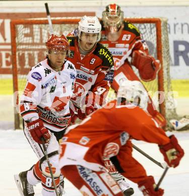 EBEL. Eishockey Bundesliga. KAC gegen HC TWK Innsbruck. Luke Pither,  (KAC),  Roland Kaspitz (Innsbruck). Klagenfurt, am 10.2.2015.
Foto: Kuess 

---
pressefotos, pressefotografie, kuess, qs, qspictures, sport, bild, bilder, bilddatenbank