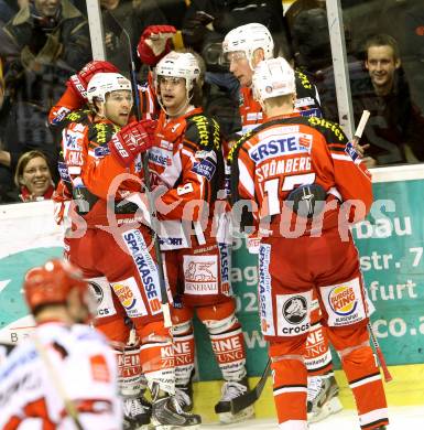 EBEL. Eishockey Bundesliga. KAC gegen HC TWK Innsbruck. Torjubel Luke Pither, Jason DeSantis (KAC). Klagenfurt, am 10.2.2015.
Foto: Kuess 

---
pressefotos, pressefotografie, kuess, qs, qspictures, sport, bild, bilder, bilddatenbank