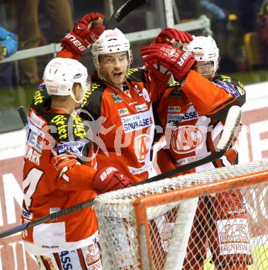 EBEL. Eishockey Bundesliga. KAC gegen HC TWK Innsbruck. Torjubel Jean Francois Jacques, Jason DeSantis, Jamie Lundmark (KAC). Klagenfurt, am 10.2.2015.
Foto: Kuess 

---
pressefotos, pressefotografie, kuess, qs, qspictures, sport, bild, bilder, bilddatenbank