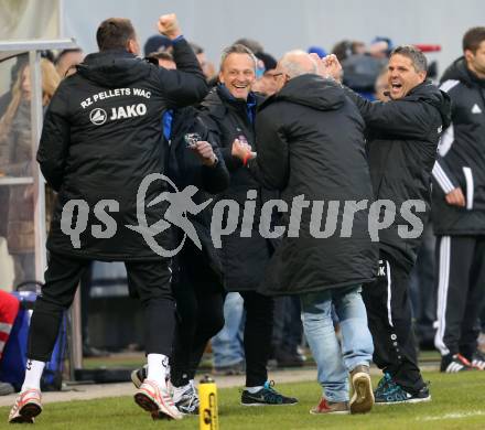 Fussball Bundesliga. RZ Pellets WAC gegen FK Austria Wien.  Jubel Trainer Dietmar Kuehbauer (WAC). Klagenfiurt, am 15.2.2015.
Foto: Kuess

---
pressefotos, pressefotografie, kuess, qs, qspictures, sport, bild, bilder, bilddatenbank