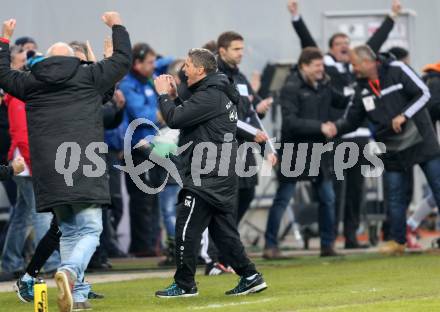 Fussball Bundesliga. RZ Pellets WAC gegen FK Austria Wien.  Jubel Trainer Dietmar Kuehbauer (WAC). Klagenfiurt, am 15.2.2015.
Foto: Kuess

---
pressefotos, pressefotografie, kuess, qs, qspictures, sport, bild, bilder, bilddatenbank