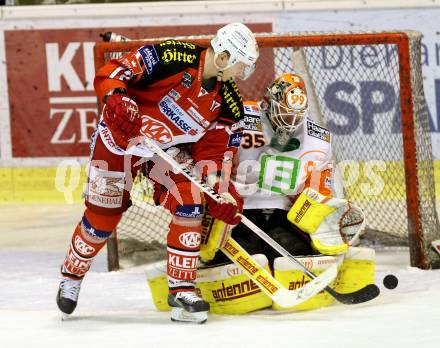 EBEL. Eishockey Bundesliga. KAC gegen Moser Medical Graz 99ers. Kim Stroemberg,  (KAC),  Danny Sabourin (Graz). Klagenfurt, am 15.2.2015.
Foto: Kuess 

---
pressefotos, pressefotografie, kuess, qs, qspictures, sport, bild, bilder, bilddatenbank