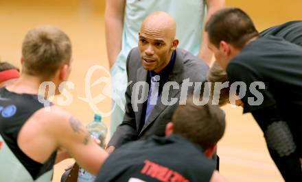 Basketball 2.Bundesliga 2014/15 Grunddurchgang 20.Runde. Raiders Villach gegen BBU Salzburg. Trainer Stacey Nolan (Villach). Villach, am 21.2.1015.
Foto: Kuess
---
pressefotos, pressefotografie, kuess, qs, qspictures, sport, bild, bilder, bilddatenbank