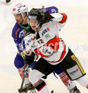 EBEL. Eishockey Bundesliga. EC VSV gegen Orli Znojmo. Jason Krog, (VSV),  Radek Cip  (Orli Znojmo). Villach, am 22.2.2015.
Foto: Kuess 


---
pressefotos, pressefotografie, kuess, qs, qspictures, sport, bild, bilder, bilddatenbank