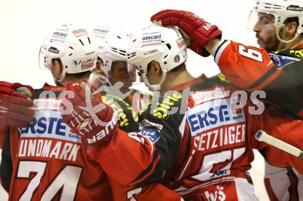 EBEL. Eishockey Bundesliga. KAC gegen HDD Telemach Olimpila Ljubljana. Torjubel Jamie Lundmark, Thomas Koch, Oliver Setzinger, Jean Francois Jacques (KAC). Klagenfurt, am 24.2.2015.
Foto: Kuess
---
pressefotos, pressefotografie, kuess, qs, qspictures, sport, bild, bilder, bilddatenbank