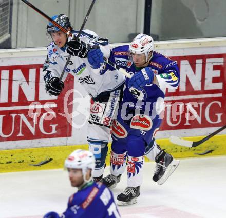 EBEL. Eishockey Bundesliga. EC VSV gegen EHC LIWEST Linz. David Kreuter, (VSV),  Matthias Iberer (Linz). Villach, am 26.2.2015.
Foto: Kuess 


---
pressefotos, pressefotografie, kuess, qs, qspictures, sport, bild, bilder, bilddatenbank