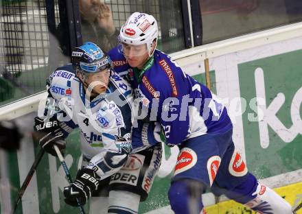 EBEL. Eishockey Bundesliga. EC VSV gegen EHC LIWEST Linz. Adis Alagic,  (VSV), Daniel Mitterdorfer (Linz). Villach, am 26.2.2015.
Foto: Kuess 


---
pressefotos, pressefotografie, kuess, qs, qspictures, sport, bild, bilder, bilddatenbank