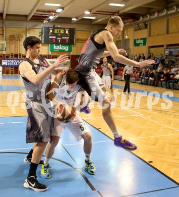 Basketball 2.Bundesliga 2014/15 Grunddurchgang 21.Runde. KOS Celovec gegen Raiders Villach. Andi Smrtnik,  (KOS), Erik Rhinehart, Povilas Gaidys (Villach). Klagenfurt, am 27.2.1015.
Foto: Kuess
---
pressefotos, pressefotografie, kuess, qs, qspictures, sport, bild, bilder, bilddatenbank