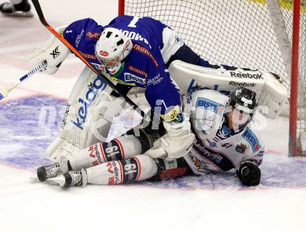 EBEL. Eishockey Bundesliga. EC VSV gegen SAPA Fehervar AV19. Jean Philippe Lamoureux, (VSV), Daniel Koger  (Alba Volan). Villach, am 3.3.2015.
Foto: Kuess 


---
pressefotos, pressefotografie, kuess, qs, qspictures, sport, bild, bilder, bilddatenbank