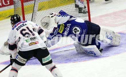 EBEL. Eishockey Bundesliga. EC VSV gegen SAPA Fehervar AV19. Jean Philipp Lamoureux,  (VSV), Daniel Koger (Alba Volan). Villach, am 3.3.2015.
Foto: Kuess 


---
pressefotos, pressefotografie, kuess, qs, qspictures, sport, bild, bilder, bilddatenbank