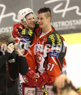 EBEL. Eishockey Bundesliga. KAC gegen Dornbirner Eishockey Club. Jubel Kirk Furey, Oliver Setzinger (KAC). Klagenfurt, am 3.3.2015.
Foto: Kuess 

---
pressefotos, pressefotografie, kuess, qs, qspictures, sport, bild, bilder, bilddatenbank