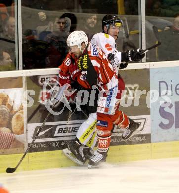 EBEL. Eishockey Bundesliga. KAC gegen Dornbirner Eishockey Club. Thomas Koch (KAC),  ARNIEL James (Dornbirn). Klagenfurt, am 3.3.2015.
Foto: Kuess 

---
pressefotos, pressefotografie, kuess, qs, qspictures, sport, bild, bilder, bilddatenbank