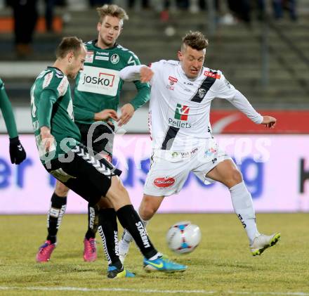 Fussball Bundesliga. RZ Pellets WAC gegen SV Josko Ried. Christopher Wernitznig,  (WAC), Gernot Trauner (Ried). Wolfsberg, am 4.3.2015.
Foto: Kuess

---
pressefotos, pressefotografie, kuess, qs, qspictures, sport, bild, bilder, bilddatenbank