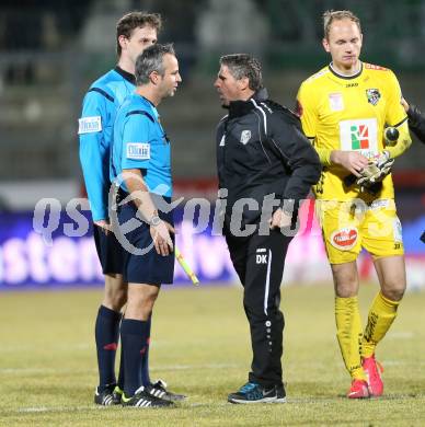 Fussball Bundesliga. RZ Pellets WAC gegen SV Josko Ried. Schiedsrichter Rene Eisner, Trainer Dietmar Kuehbauer  (WAC). Wolfsberg, am 4.3.2015.
Foto: Kuess

---
pressefotos, pressefotografie, kuess, qs, qspictures, sport, bild, bilder, bilddatenbank