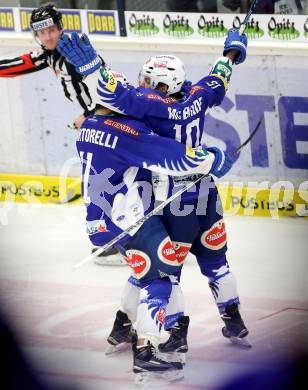 EBEL. Eishockey Bundesliga. EC VSV gegen EC Red Bull Salzburg. Torjubel Brock McBride, Mark Santorelli (VSV). Villach, am 8.3.2015.
Foto: Kuess 


---
pressefotos, pressefotografie, kuess, qs, qspictures, sport, bild, bilder, bilddatenbank